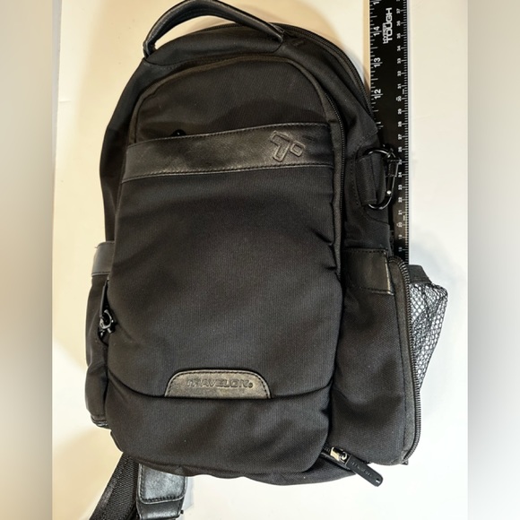 $110 EUC Black Travelon UNISEX Anti Theft Classic Plus Sling Backpack Bag UNISEX - Picture 6 of 13